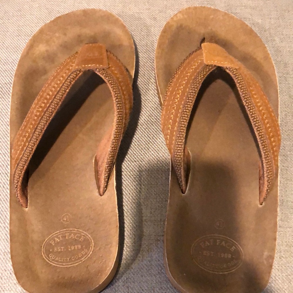 Fatface burcott suede flip flops